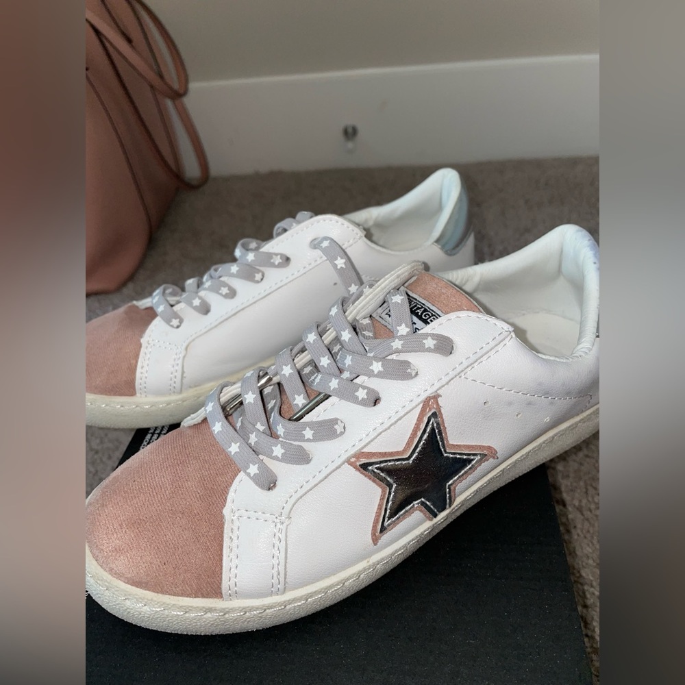 Vintage Havana Sneakers